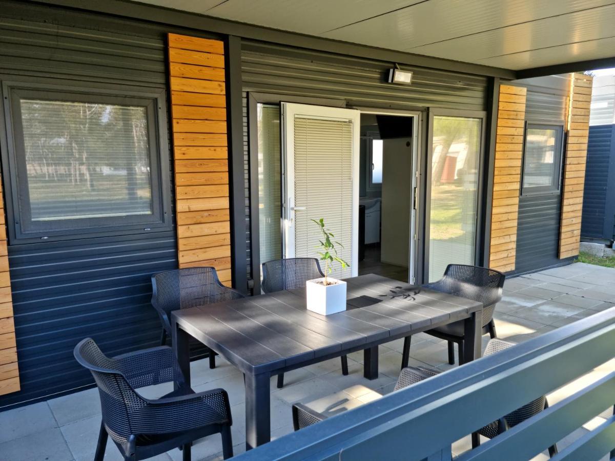 K9 Mobile Home Camp Dalmacija Privlaka 프리블라카 외부 사진